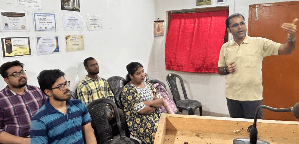 Faculty Discussion & Group Guidance