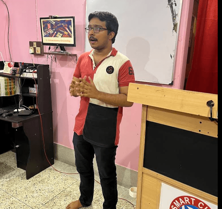 Live Extempore & Podium Speech